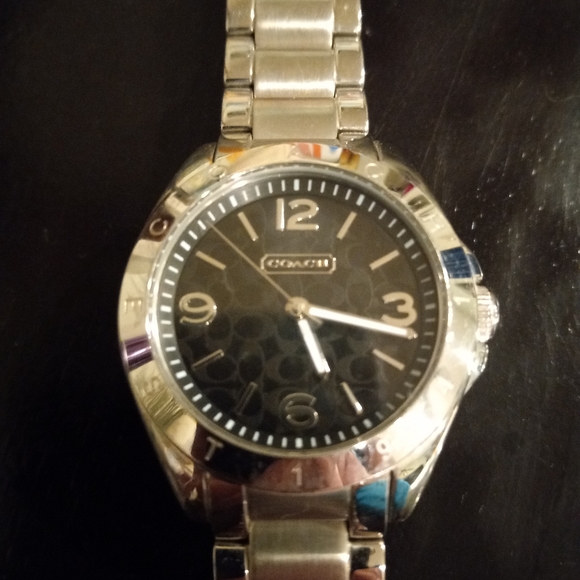 Coach boyfriend watch - Picture 3 of 4